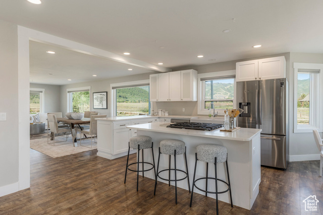 Photo 18 for MLS #2093057 at 266 W Old Ranch Rd