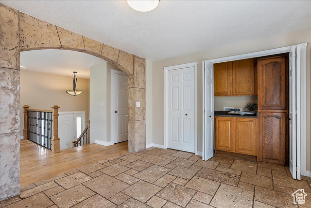 Photo 5 for MLS #2093072 at 315 E 900 North