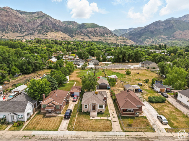 Photo 25 for MLS #2093074 at 1116 S Liberty Ave