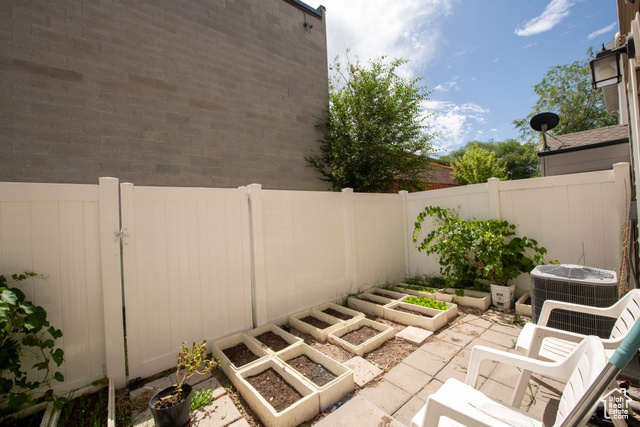 Photo 18 for MLS #2093076 at 3408 S Carrick Dr