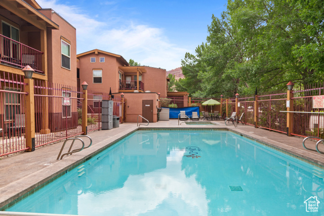 Photo 10 for MLS #2093091 at 212 100 West 200 #212