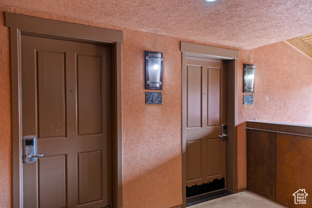 Photo 17 for MLS #2093091 at 212 100 West 200 #212
