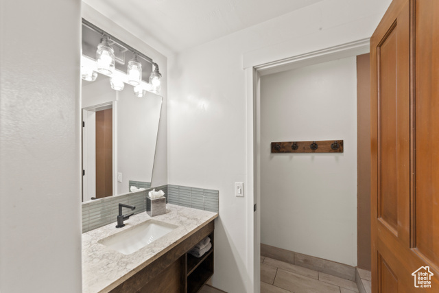 Photo 37 for MLS #2093091 at 212 100 West 200 #212