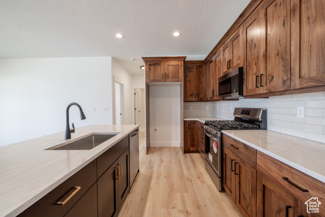 Photo 14 for MLS #2093100 at 335 E Ventura Blvd