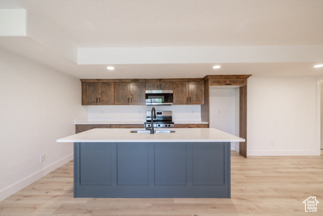 Photo 33 for MLS #2093100 at 335 E Ventura Blvd