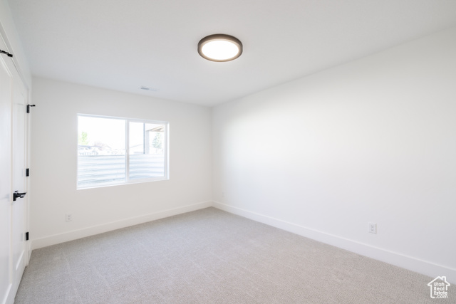 Photo 28 for MLS #2093100 at 335 E Ventura Blvd