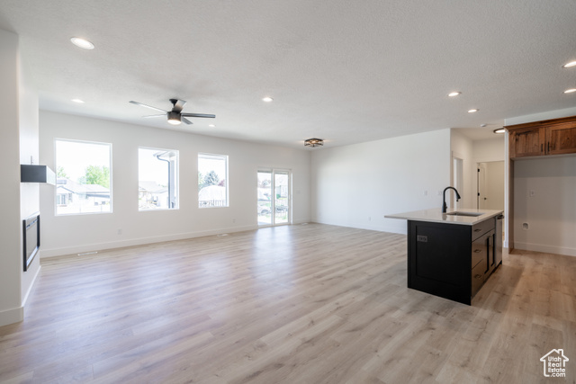 Photo 7 for MLS #2093100 at 335 E Ventura Blvd