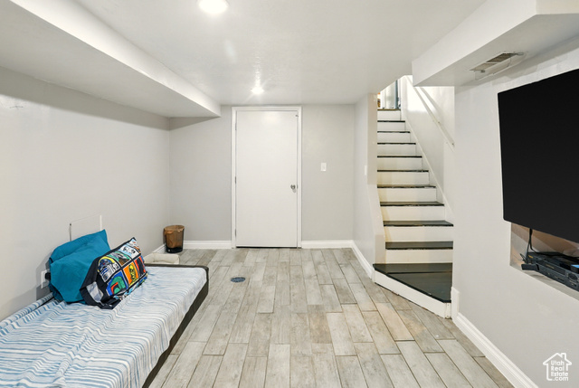 Photo 15 for MLS #2093106 at 1284 E 22nd St