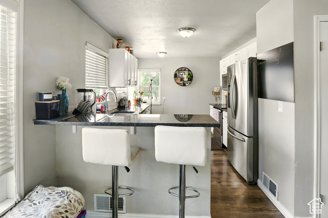 Photo 6 for MLS #2093106 at 1284 E 22nd St