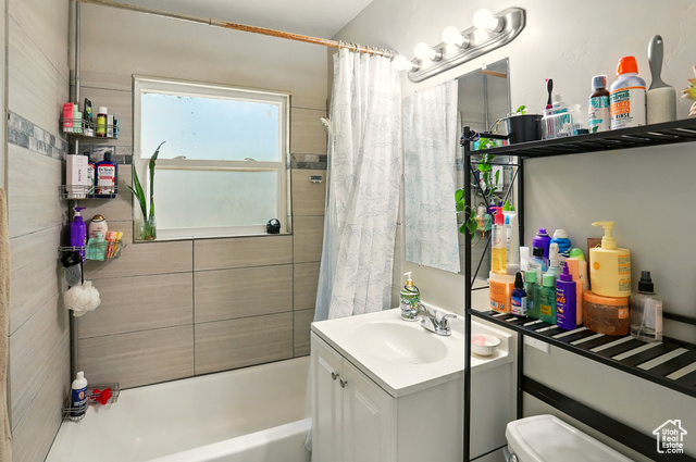 Photo 13 for MLS #2093106 at 1284 E 22nd St