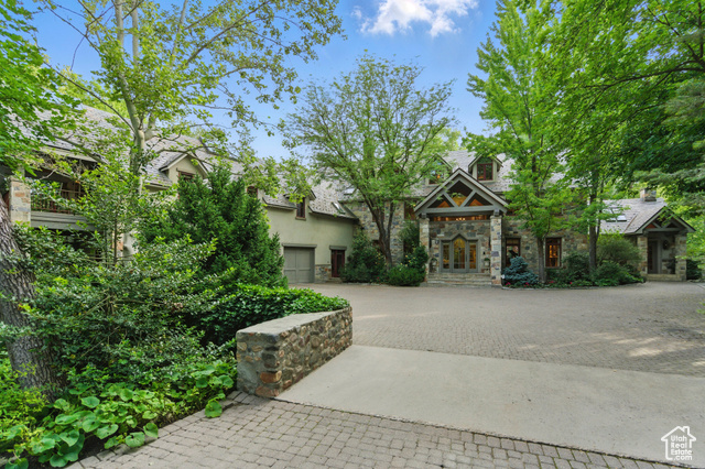 Photo 104 for MLS #2093122 at 6033 S 2300 East
