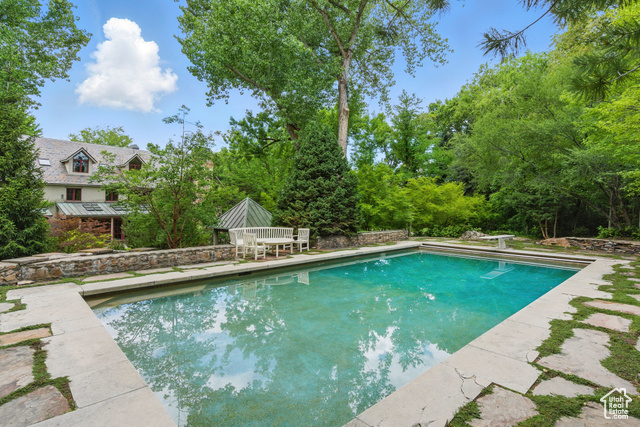 Photo 3 for MLS #2093122 at 6033 S 2300 East