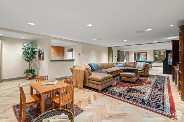 Photo 79 for MLS #2093122 at 6033 S 2300 East