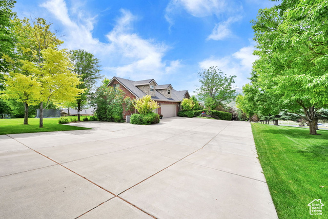 Photo 13 for MLS #2093131 at 3990 Summer Ridge Rd