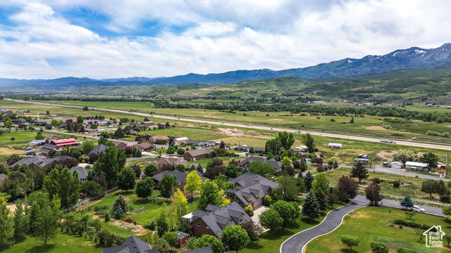 Photo 10 for MLS #2093131 at 3990 Summer Ridge Rd