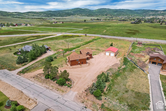 Photo 37 for MLS #2093158 at 366 E Valley Dr