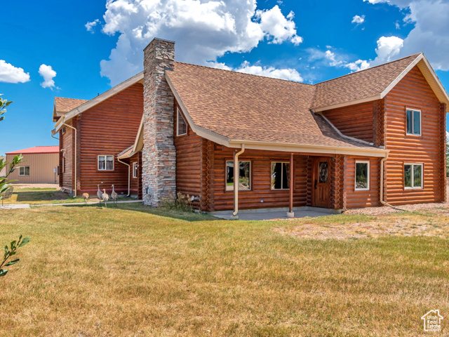 Photo 5 for MLS #2093158 at 366 E Valley Dr