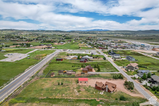 Photo 39 for MLS #2093158 at 366 E Valley Dr