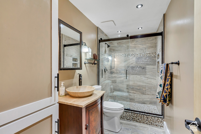 Photo 27 for MLS #2093158 at 366 E Valley Dr