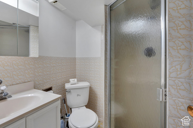 Photo 24 for MLS #2093165 at 2040 N Oakcrest Ter