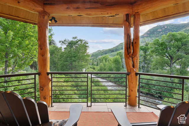 Photo 5 for MLS #2093221 at 2485 E Weber Wild Rd