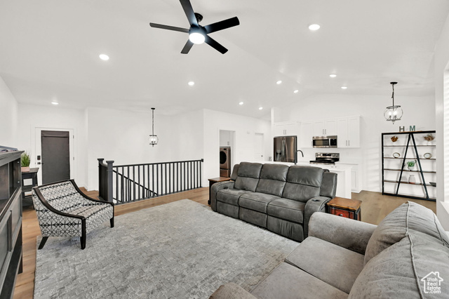 Photo 5 for MLS #2093241 at 88 N Maraschino