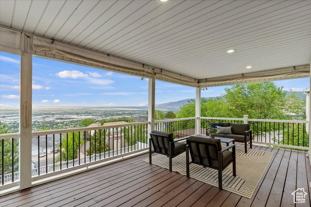 Photo 33 for MLS #2093293 at 53 N Foxhill Rd