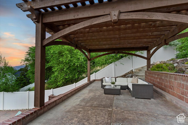 Photo 32 for MLS #2093293 at 53 N Foxhill Rd
