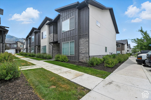 Photo 23 for MLS #2093295 at 427 W 65 South