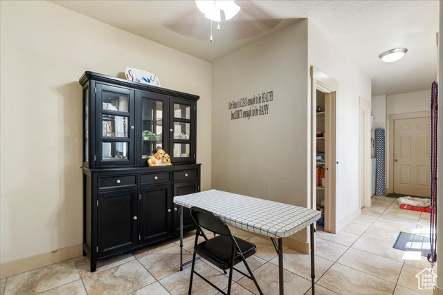 Photo 18 for MLS #2093303 at 4257 W Lake Bridge Dr