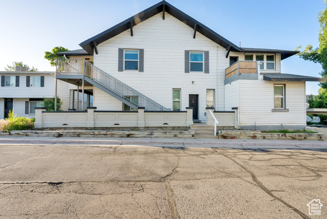 Photo 7 for MLS #2093327 at 1309 E Hidden Creek Ct