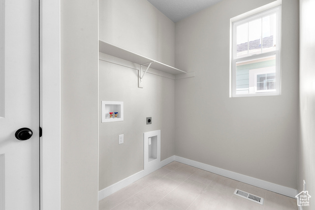 Photo 13 for MLS #2093425 at 7046 W Swansea Dr