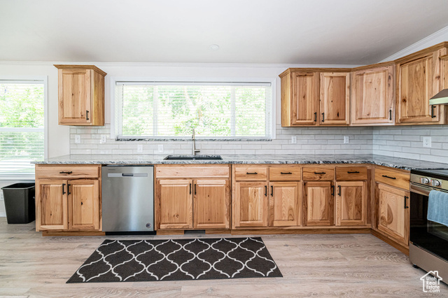 Photo 13 for MLS #2093426 at 432 E 2700 North