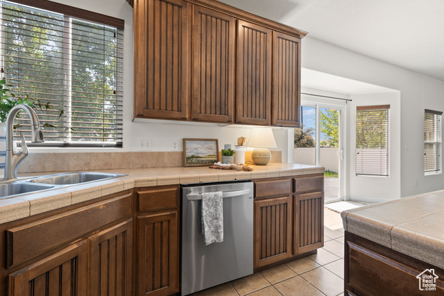 Photo 12 for MLS #2093433 at 3991 W Hollandia Ln