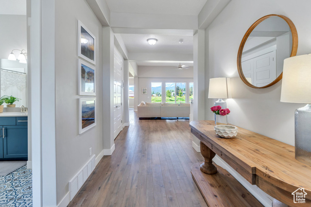 Photo 4 for MLS #2093448 at 586 S Appenzell Ln #16