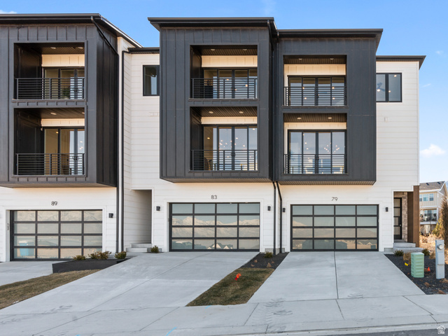 79 E Watson Dr
                     MLS #2093458