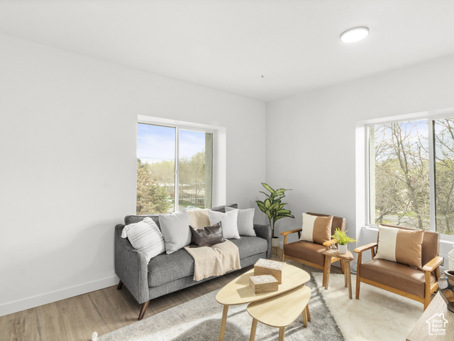 Photo 19 for MLS #2093496 at 404 E 5600 South