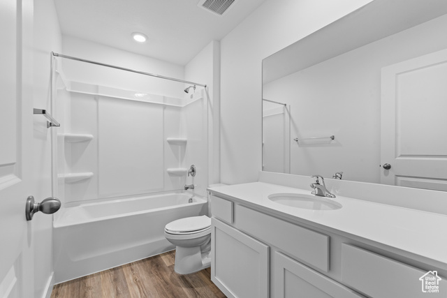 Photo 18 for MLS #2093511 at 1538 E 720 North #1083