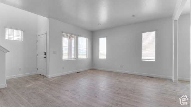 Photo 11 for MLS #2093531 at 1984 E Albion Dr #178