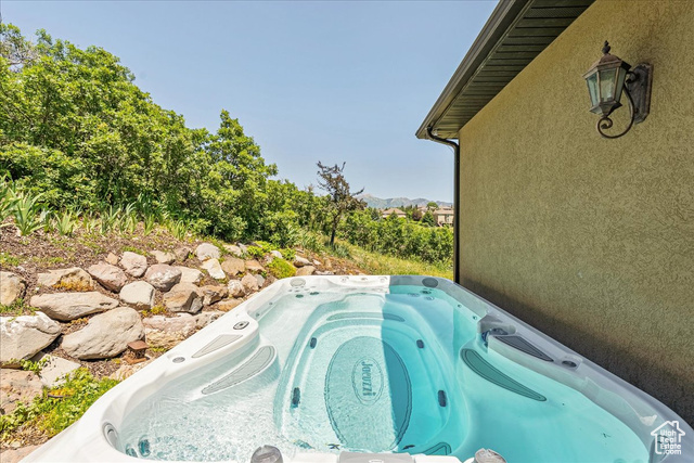 Photo 40 for MLS #2093535 at 1487 E Deer Ridge Dr