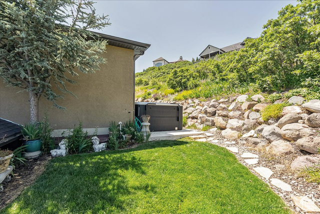 Photo 43 for MLS #2093535 at 1487 E Deer Ridge Dr