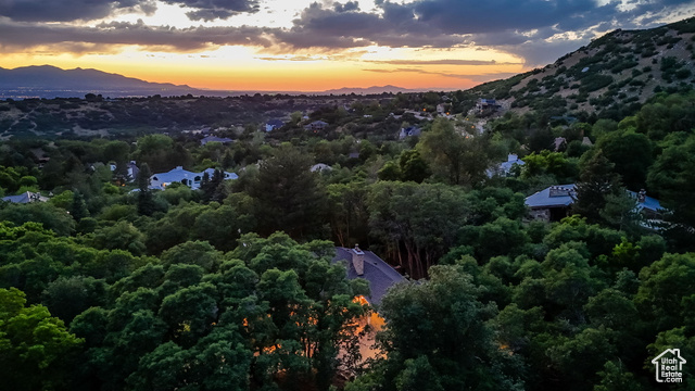 3385 E DEER HOLLOW CIR, Sandy UT 84092