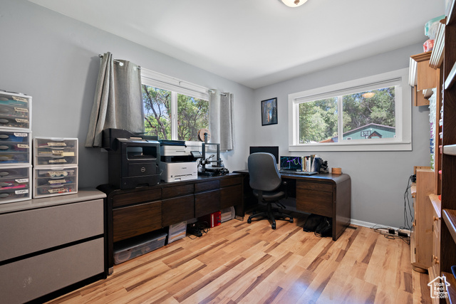 Photo 20 for MLS #2093586 at 1561 S Main St