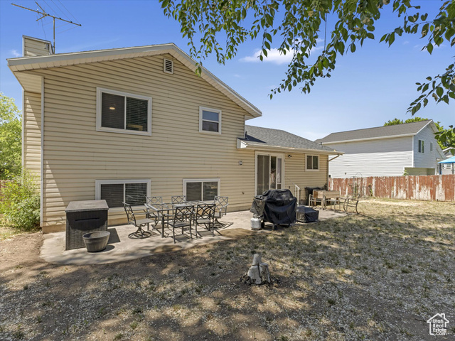 Photo 21 for MLS #2093599 at 4736 S 2675 West