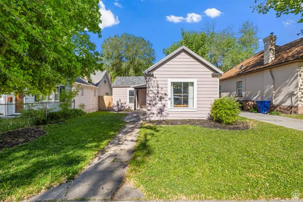 922 S 400 E, Salt Lake City UT 84111