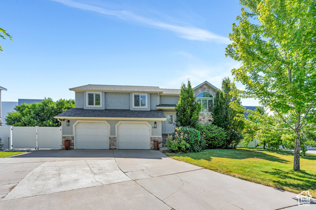 2541 S 1400 W, Woods Cross UT 84087