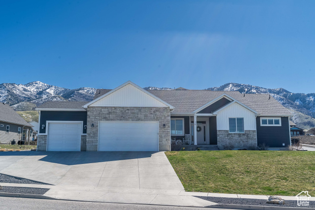 16 N 1000 E, Hyde Park UT 84318