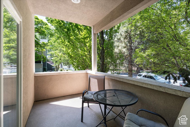 Photo 10 for MLS #2093625 at 4427 S 1025 East #B19