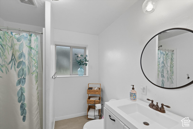 Photo 25 for MLS #2093642 at 496 S 3rd