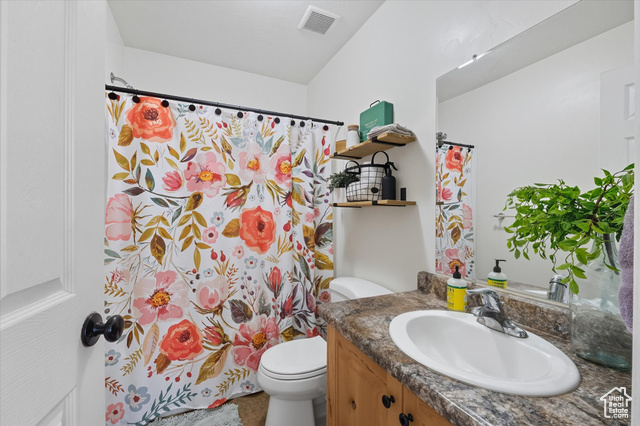Photo 19 for MLS #2093642 at 496 S 3rd